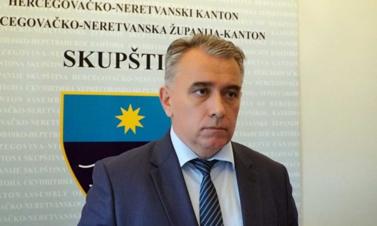 Špago nije optimista: “Izvjesnije je da ćemo i dalje gledati blokade i ucjene”