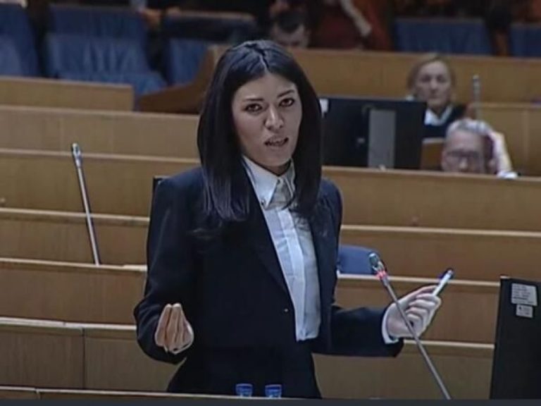 Žestoka rasprava Borenovića i Vulić, spominjali Đokovića, pa poručili: “Njegov meč je u 4 ujutro, završit ćemo do tada”