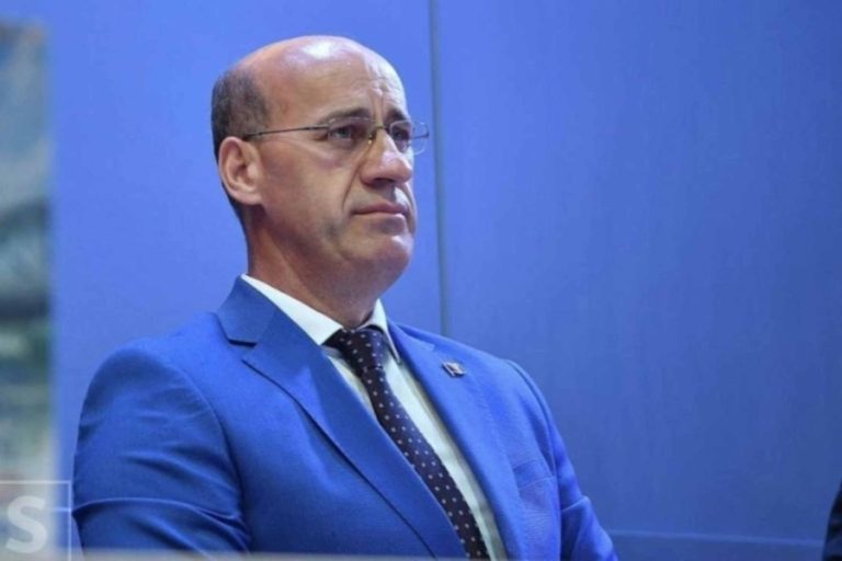 RAMIZ SALKIĆ, ALARMANTNO: Sve ovo se čini sa krajnjim i konačnim ciljem podjele Bosne i Hercegovine, vrijeme je za odluku Ustavnog suda BiH…
