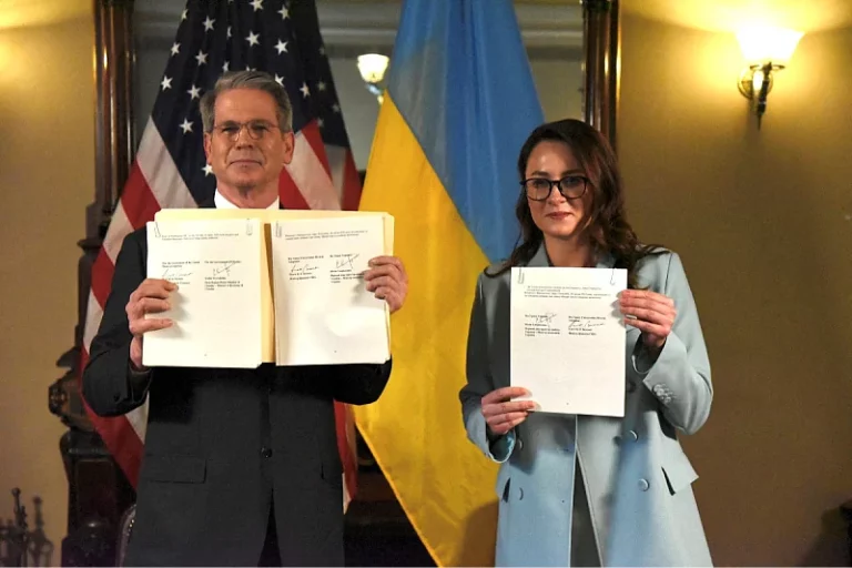 Ovo su detalji sporazuma između Amerike i Ukrajine: Kijev uspio zadržati kontrolu nad iskopavanjem minerala