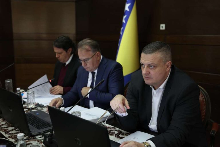 Vlada FBiH dijeli 9,1 miliona KM za spas 13.138 radnih mjesta u martu