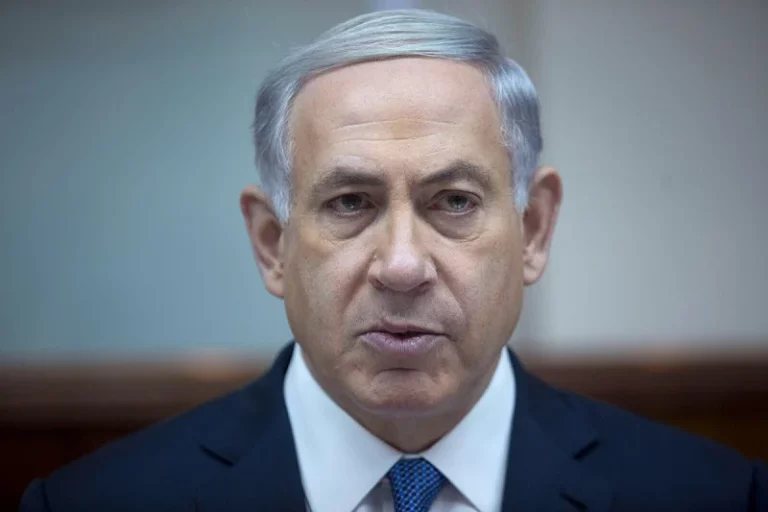 Netanyahu optužio Macrona da je “na strani terorista” jer je kritikovao blokadu pomoći u Gazi