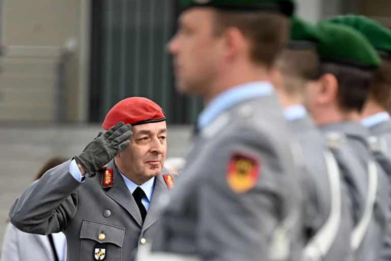 Njemački načelnik odbrane: Rusija bi uskoro mogla napasti NATO, članice trebaju jačati svoje vojske