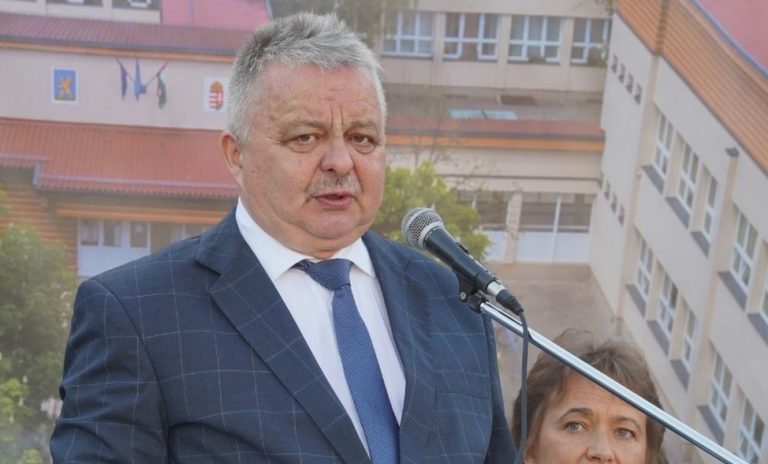 “Kako lijepo, među prvačićima nema niti jednog Muhameda”, sramna izjava gradonačelnika