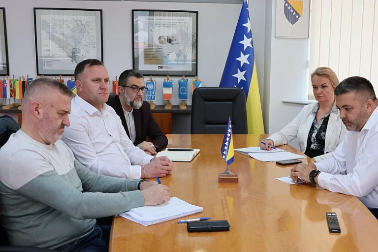 Vlada FBiH: Otpuštanje radnika i stečaj Nove Željezare Zenica nisu opcija