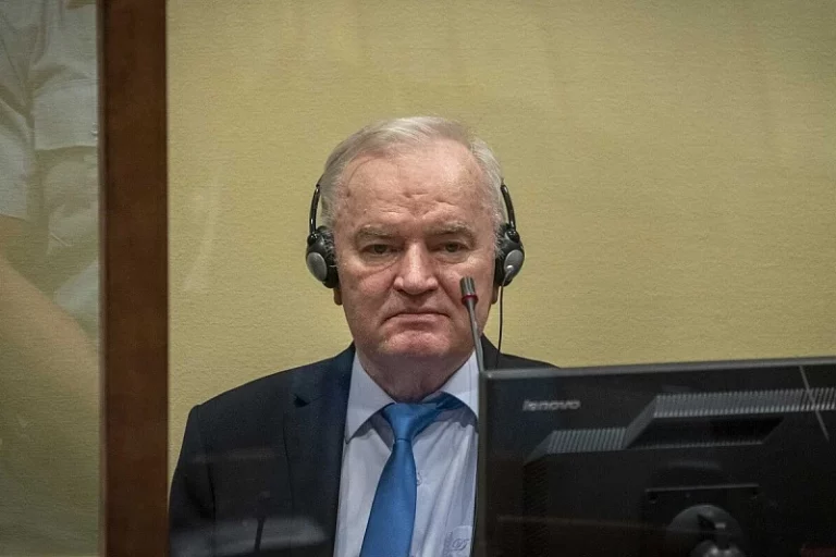 Sud u Hagu odbio zahtjev: Ratni zločinac Ratko Mladić neće izaći na prijevremenu slobodu