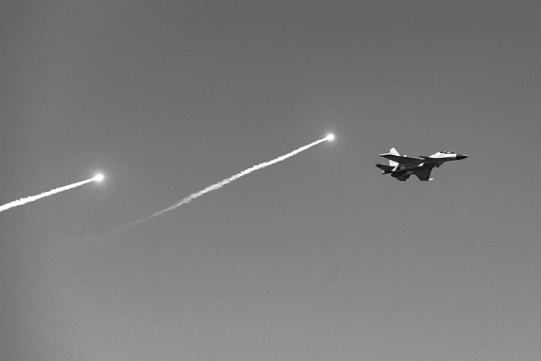 NATO avioni oborili dron iznad Latvije: Građanima stizale hitne SMS poruke, proglašena uzbuna