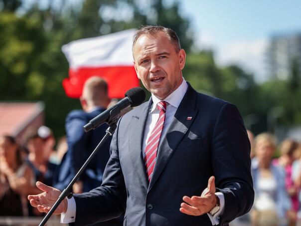 predsjednik-poljske-rekao-odlucno-ne-zakon-o-istospolnim-zajednicama-pao-zbog-veta-predsjednik-poljske-karol-nawrocki_6a5a188c17dd4