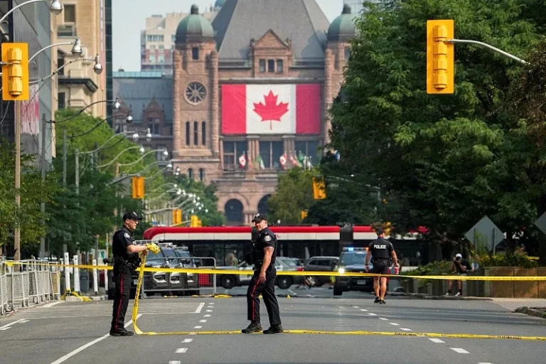 Nepoznata osoba pucala na američki konzulat u Torontu