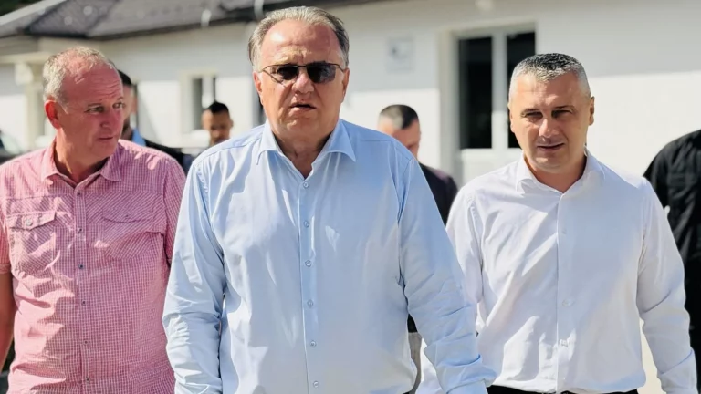 Nermin Nikšić i Nerin Dizdar posjetili Srebrenicu: “Istina o genocidu je neupitna, povratnici nisu sami”